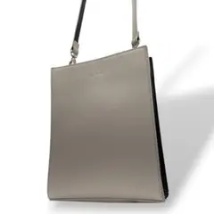 Item thumbnail for item 92c6fbb2-01d8-42a7-a482-b318f1146e84