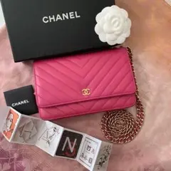 シャネル CHANEL チェーンウォレット V字 ステッチ シェブロン ピンク
