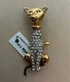 猫型ブローチ　Anela ゴールド