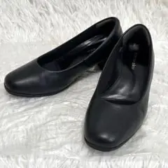 美品★フワラク fuwaraku 黒 ヒール パンプス 21.5cm EEEE