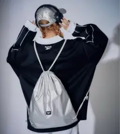 Reebok リーボック　ナップサック　シルバー