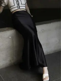 melt the lady satin mermaid skirt normal