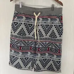 【新品】幾何学模様 ショートパンツ グレー　Ｌサイズ