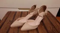 値下げ！エナメルベージュ　パンプス　23cm