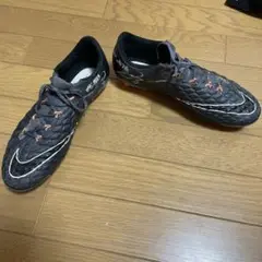 サッカースパイク サイン入り