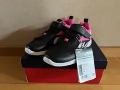 Reebok ブラック/ピンク スニーカー 20cm