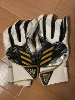 adidas バッティング用手袋 ホワイト/ブラック/ゴールド