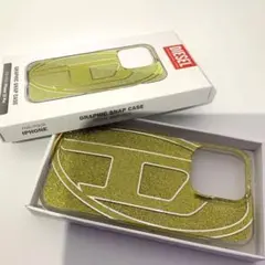 【ラス1！】DIESEL グラフィックスナップケース iPhone 15 Pro