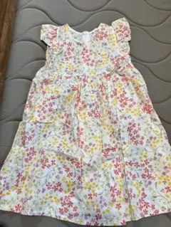 花柄ノースリーブワンピース　2枚
