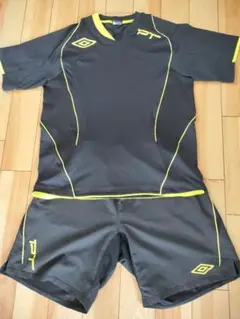 Umbro サッカーウェア セットアップ　Lサイズ