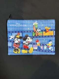 ディズニー アンバサダー ポーチ