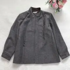 GRACIOUS ノーカラージャケット ジップアップ アウター シンプル グレー
