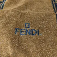 未使用　FENDI ロゴ入り ハンカチ
