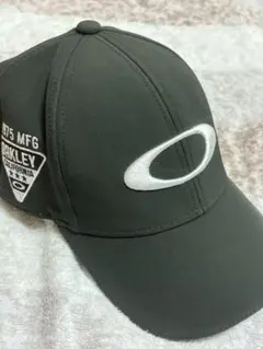 Oakley ブラックキャップフリーサイズ