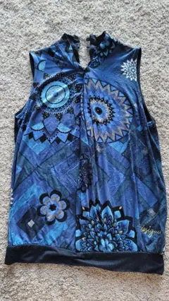 Item thumbnail for item 13cabb95-f788-47bf-beea-17fb580ec74f