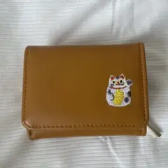 猫の刺繍 三つ折り財布 ブラウン