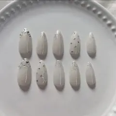 ホワイトパール蝶々韓国ネイルチップ