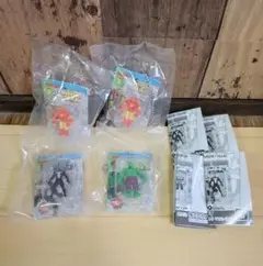ブリスターチャームコレクション　ガチャガチャ