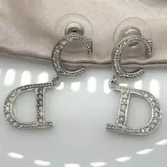 高級♡ChristianDior❁ピアス CDロゴ ラインストーン シルバー
