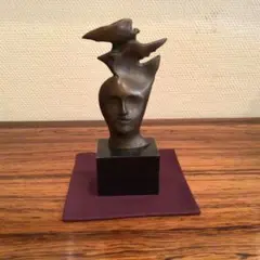 【美品】人形　ブロンズ像　重岡建治　置物　インテリア　工芸品　美術品　A3027 美品】人形ブロンズ像重岡建治置物インテリア工芸品美術品A3027