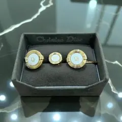 Item thumbnail for item 1474a9a7-d5d8-49c7-b10f-f16d5180362d