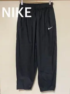 NIKE ナイキ　カジュアルパンツ　ナイロンパンツ　イージーパンツ　ブラック　M