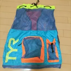 TYR メッシュバック リュック 競泳　水泳　スイミング