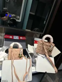 DIOR ベージュ キルティング ショルダーバッグ