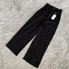 新品タグ付　HANNE ハイウエストタックワイドパンツ　トラウザー　ブラック