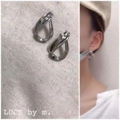 57 再販 シルバー リング フープ 雫 小ぶり シンプル ツイスト ピアス