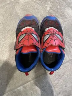 スニーカー　スパイダーマン　18cm 男の子