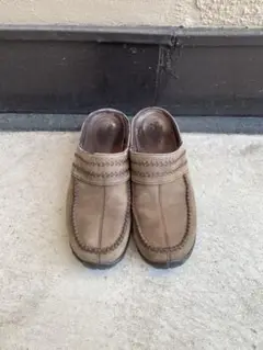 Item thumbnail for item e5b3e855-fa8f-4080-ae2b-2db31368fab6