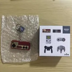 ニンテンドーミュージアム　ゲームハードキーホルダー　ファミリーコンピューター