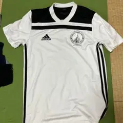 adidas ✖︎ディズニーのサッカーシャツ ホワイト