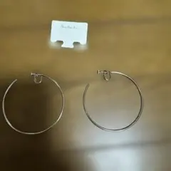 Three Four Time フープイヤリング