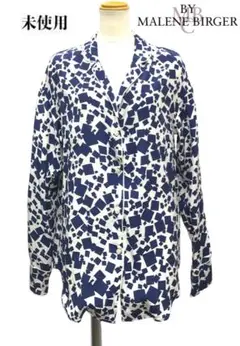 by MALENE BIRGER ジオメトリックシルクブラウス