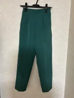 モーメントプラス　パンツ