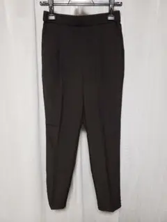 ウエストゴム スリム ブラックパンツ