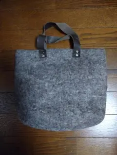 ☺️未使用☺️フェルト ハンドバッグ