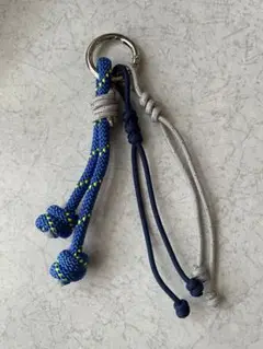 Item thumbnail for item 4d18110d-7235-444c-a7ed-6b20829b7b4c