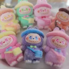 ラブブのもふもふフィギュア7個セット