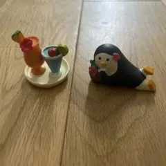 デコレ ペンギン&トロピカルジュース 置物