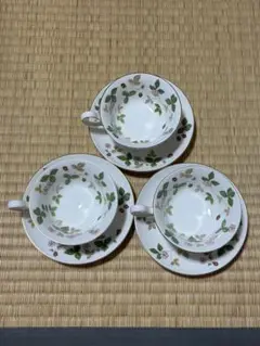 Item thumbnail for item 38e7b7eb-5d8d-4287-b72d-4a5c8ad26a63