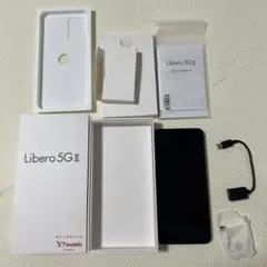 Libero 5G II 本体と付属品