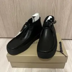 clarks ワラビーブーツ　レザー