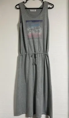 B.L.U.Eノースリーブ ロングワンピース ライトグレー M