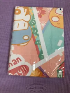ワニ山さんしんちゃん　クレヨンしんちゃんプリントタオルケット