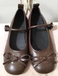 Item thumbnail for item 52f2f61c-0316-4acc-9854-9af92ff0eff6