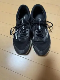Mizuno ブラック ランニングシューズ24.5センチ