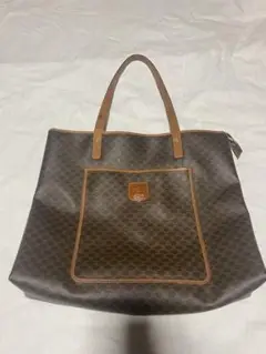 【値下げ】CELINE セリーヌ トートバッグ マガダム